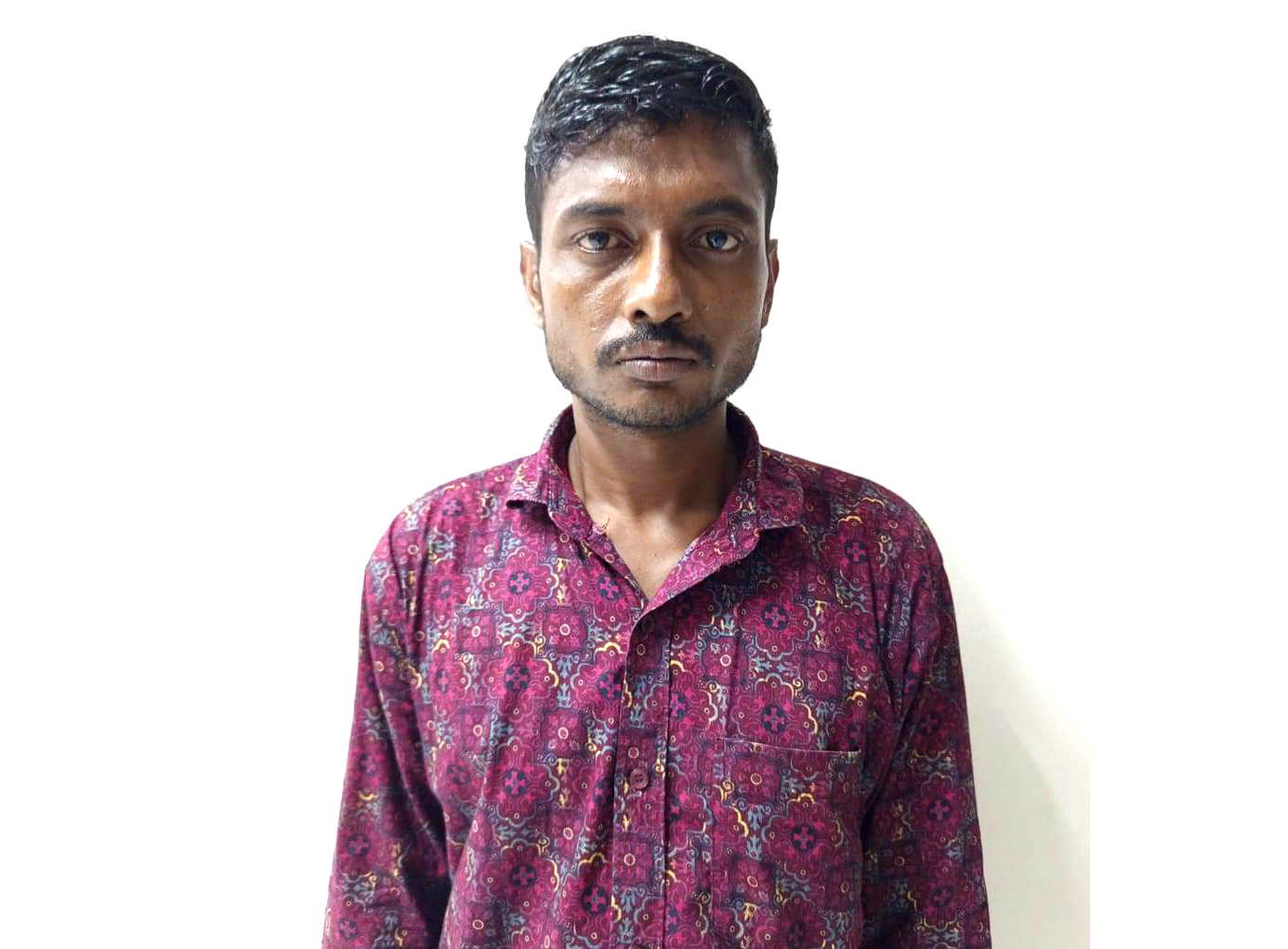 বরিশাল নগরীতে ১০ কেজি গাঁজাসহ মাদক ব্যবসায়ী আটক, ট্রাক জব্দ