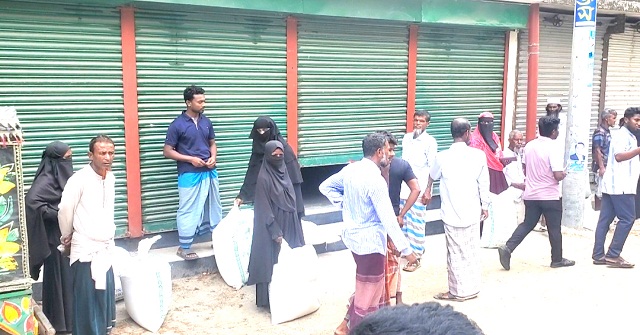 দৌলতখানে জেলেদের জন্য বরাদ্দকৃত ভিজিএফ চাল বিতরণে অনিয়মের অভিযোগ