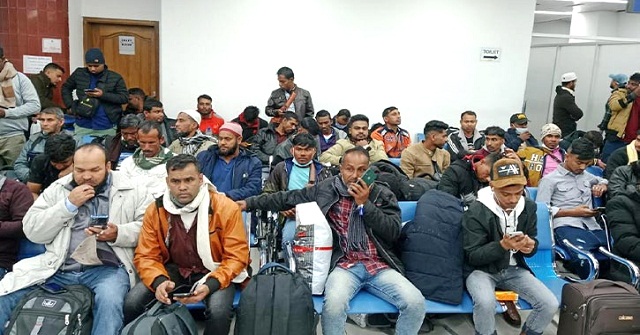 লিবিয়া থেকে ফিরলেন আরও ১৩৯ বাংলাদেশি