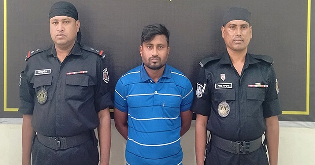 মেহেন্দিগঞ্জে ডাকাতির ঘটনায় প্রধান অভিযুক্ত গ্রেপ্তার