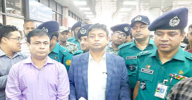 এমপি আনার হত্যা: ঢাকায় ফিরে যা বললেন ডিবির হারুন