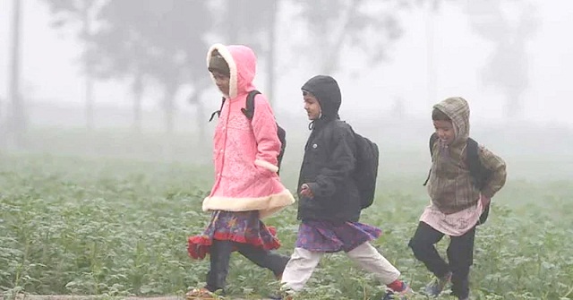 শৈত্যপ্রবাহে সরকারি প্রাথমিক স্কুল খুলবে সকাল ১০টায়
