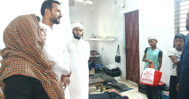  নগরীর কালুশা সড়কে আল-কারিম ক্বিরাআতুল কুরআন হাফিজি মাদ্রাসা পরিদর্শন করলেন শিরীন