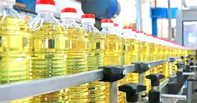 রোজায় কৃত্রিম সংকট ঠেকাতে পৌনে ৫ কোটি লিটার ভোজ্যতেল কিনছে সরকার