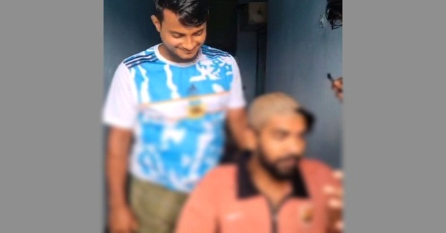 আর্জেন্টিনা জেতায় সেলুনে গিয়ে মাথা ন্যাড়া করলেন ব্রাজিল সমর্থক
