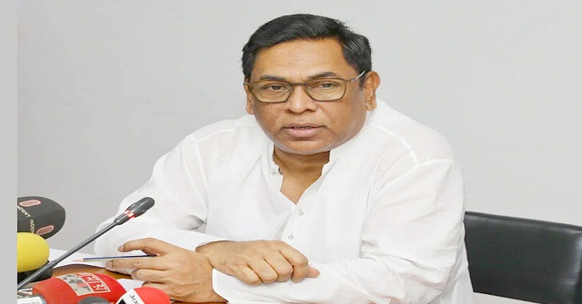    নায়ক সাইমনের বাবার নির্বাচনী কার্যালয়ে আগুন