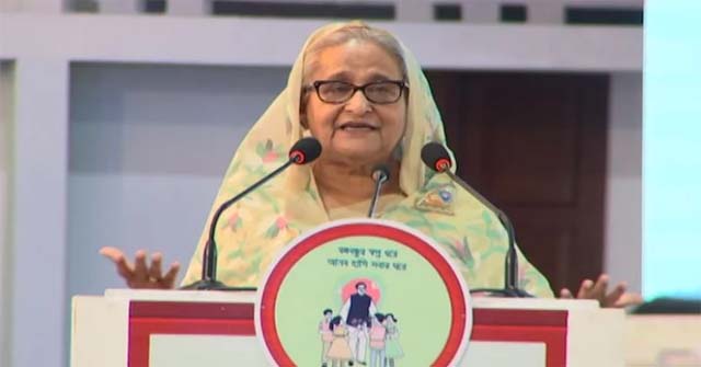পড়াশোনার নামে চাপ নয়, মেধা-মননের বিকাশই গুরুত্বপূর্ণ : প্রধানমন্ত্রী