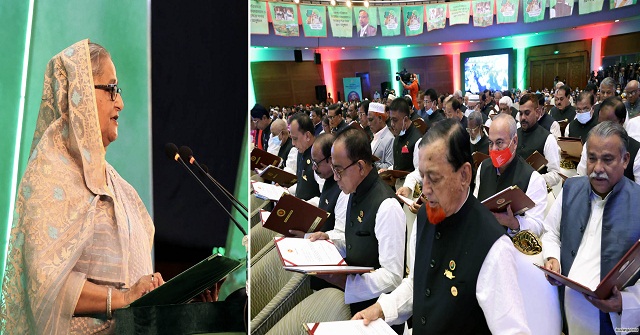 জেলা পরিষদ চেয়ারম্যানদের শপথ পড়ালেন প্রধানমন্ত্রী