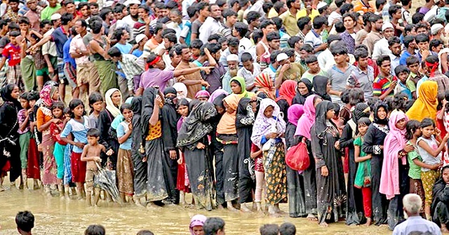 রোহিঙ্গা ভোটার: সহায়তা করলেই মামলার নির্দেশ