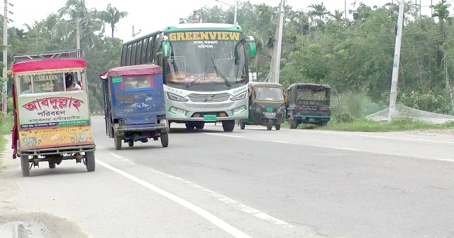 ঢাকা-বরিশাল মহাসড়কে অবৈধ থ্রি-হুইলার ‘রাজত্ব’, এক সপ্তাহে ৪ জন নিহত  