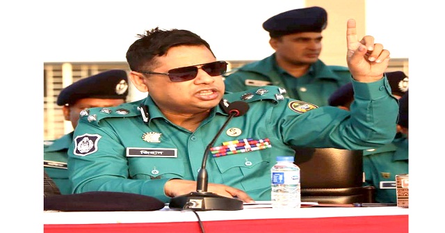  জাতীয় সংসদ নির্বাচন উপলক্ষে ব্রিফিং প্যারেড 