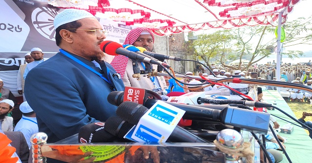  কেন্দ্র দখলে গেলে বঙ্গোপসাগরে নিক্ষেপ করা হবে: মুফতি রেজাউল করীম