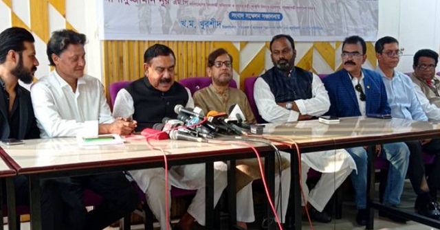 রাজাকার আসাদুজ্জামান নূর, বিশেষ চরিত্রে শাজাহান খান