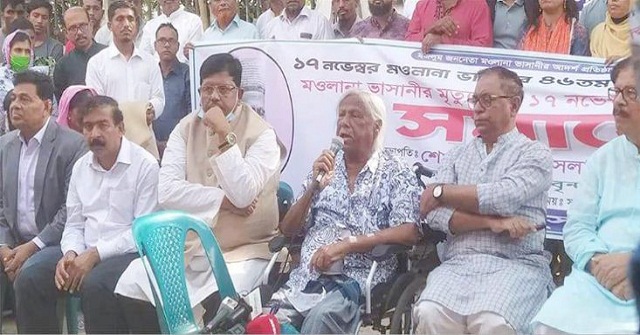 ঝালকাঠিতে কবি জীবনানন্দ দাশ সড়ক ভেঙে নদীতে বিলীন