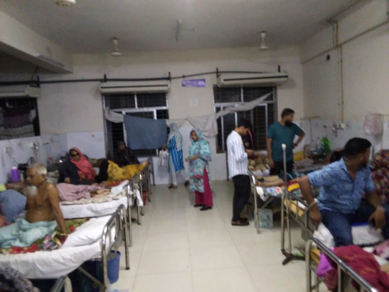 একদিনে রেকর্ড ১২৪৬ ডেঙ্গু রোগী হাসপাতালে, ৫ মৃত্যু