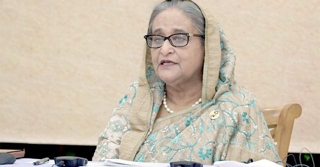 বঙ্গবাজারে আগুন: মনিটরিং ও সমন্বয় করছেন প্রধানমন্ত্রী