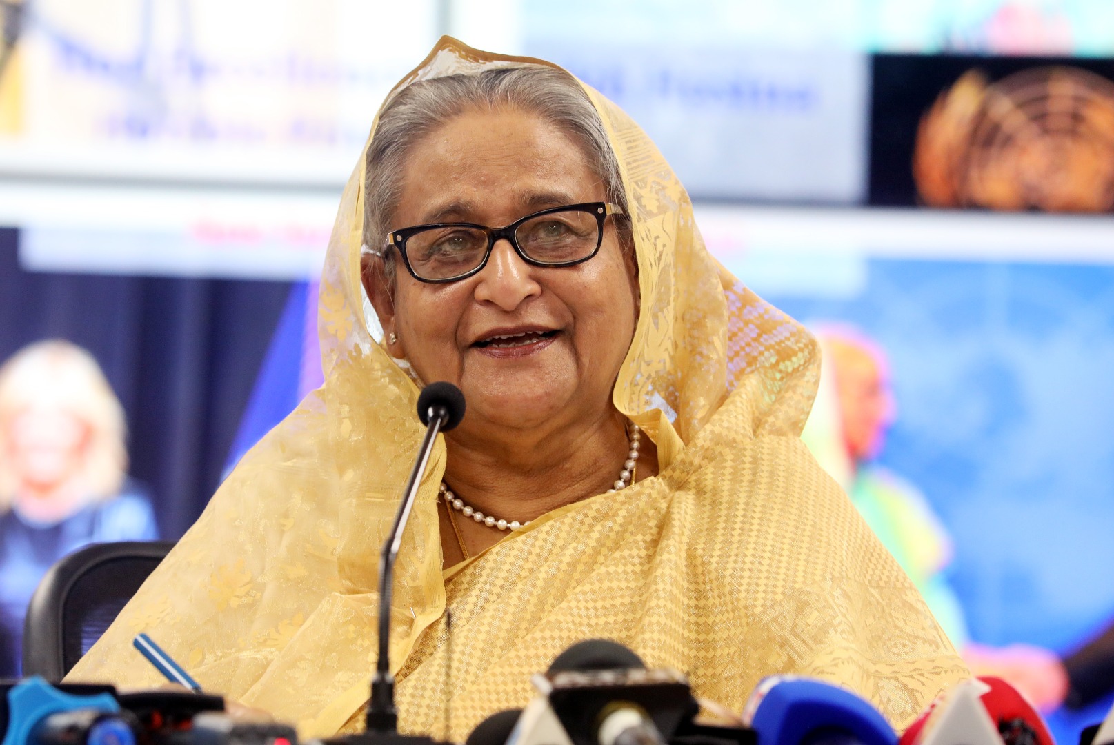 নিউইয়র্কের উদ্দেশ্যে ঢাকা ছাড়লেন প্রধানমন্ত্রী