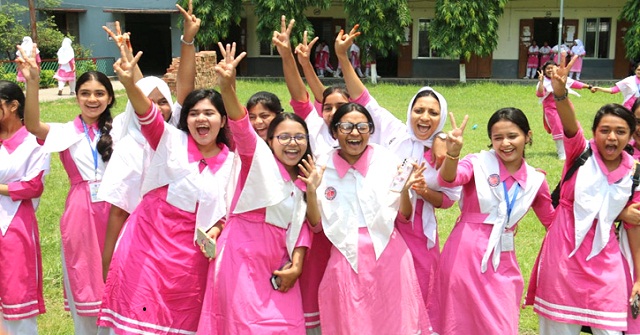  বরিশাল বোর্ডে টানা চারবারের মতো মেয়েরা এগিয়ে