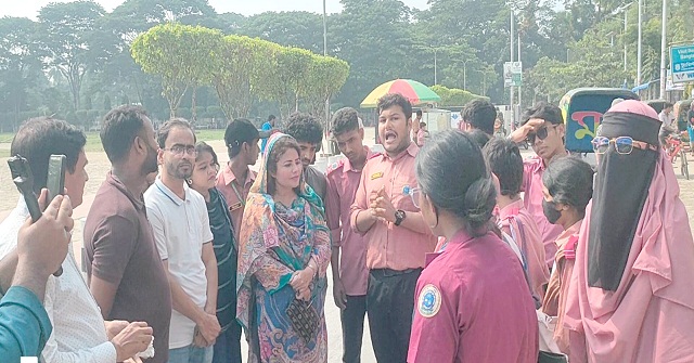  বরিশাল মডেল স্কুল এন্ড কলেজের শিক্ষার্থীদের আন্দোলনে সহমত পোষণ বিএনপি নেত্রী নাসরীনের 