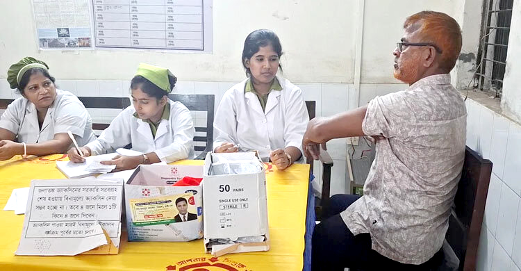 পিরোজপুর জেনারেল হাসপাতালে নেই জলাতঙ্কের ভ্যাকসিন
