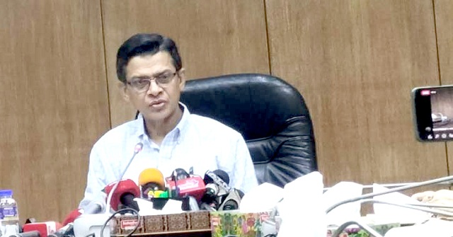 রোজায় বাজারে অস্থিরতা হলে আইনি ব্যবস্থা নিতে ডিসিদের নির্দেশ