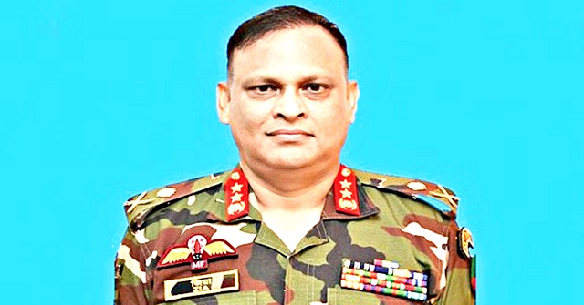 বরখাস্ত মেজর জেনারেল জিয়াউল আহসান বিমানবন্দরে আটক