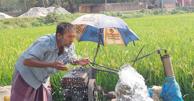 বরিশালসহ ৪ বিভাগে তাপপ্রবাহের সতর্কবার্তা আবহাওয়া অধিদপ্তরে
