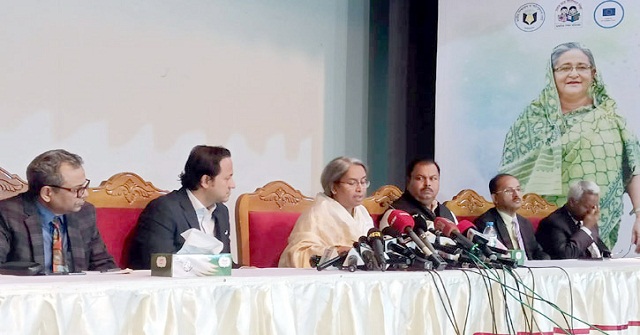 পাঠ্যবইয়ে ভুল: কমিটি গঠনের কথা জানালেন শিক্ষামন্ত্রী