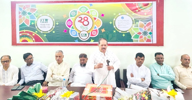 অবাধ তথ্য প্রবাহ গণতন্ত্রের ভিত শক্ত করে: এমপি সরোয়ার