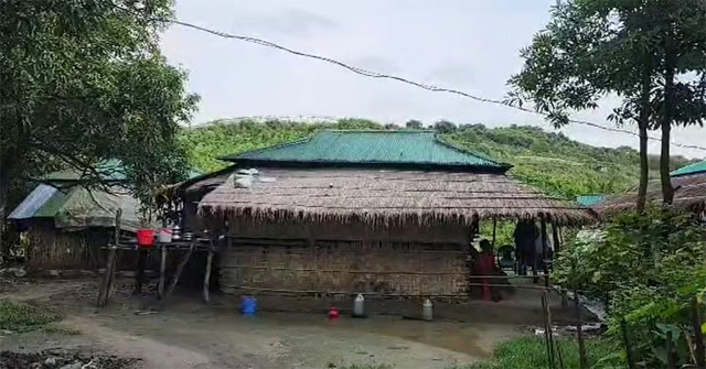 মিয়ানমারের ১৪ সীমান্তরক্ষী পালিয়ে বাংলাদেশে আশ্রয় নিয়েছেন 