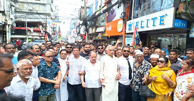 প্রধানমন্ত্রীর আগমন ঘি‌রে মিছিলের নগরীতে পরিণত বরিশাল
