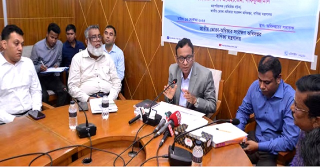 স্যালাইন রেখে নেই বললে ফার্মেসি সিলগালা: ভোক্তা ডিজি