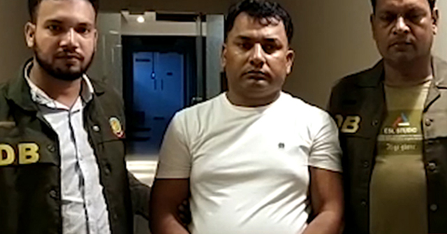 পটুয়াখালীতে ছাত্রলীগ কর্মী হত্যা মামলার আসামি ঢাকায় গ্রেফতার 