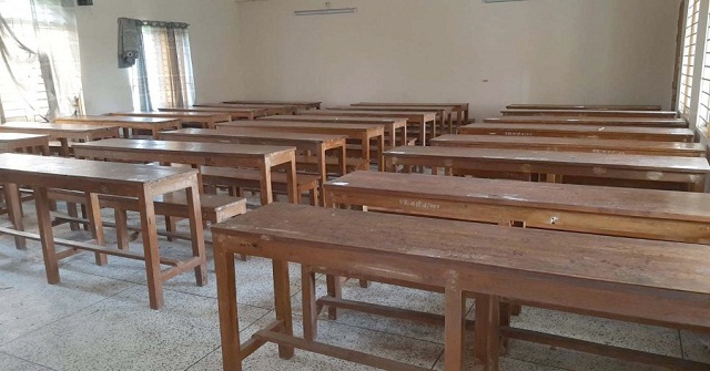 বরিশাল বিশ্ববিদ্যালয়ে বন্ধ রয়েছে ক্লাস, পরীক্ষাসহ সব কার্যক্রম 