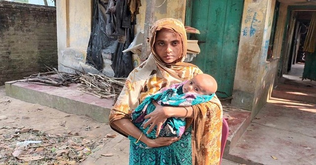 জুয়ার টাকার জন্য সন্তানকে বিক্রি করেন বাবা!