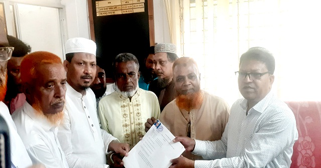 দৌলতখানে ইউপি নির্বাচনে আ.লীগ মনোনীত চেয়ারম্যান প্রার্থীর মনোনয়ন দাখিল 