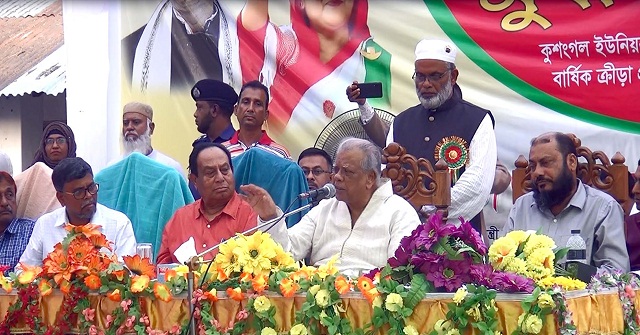 বিএনপি বিদেশী রাষ্ট্রের কাছে ধর্না দিচ্ছে: আমির হোসেন আমু