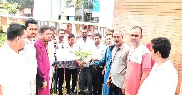 উজিরপুর প্রেসক্লাবের উদ্যোগে বৃক্ষরোপণ কর্মসূচী পালন