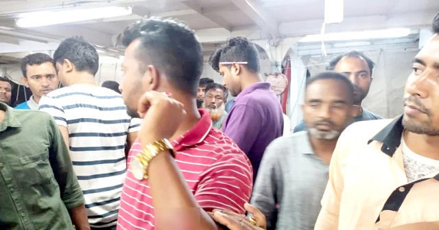 ভোলা-ঢাকা নৌপথে সুরভী লঞ্চে হামলা, শিশুসহ ১৫ যাত্রী আহত