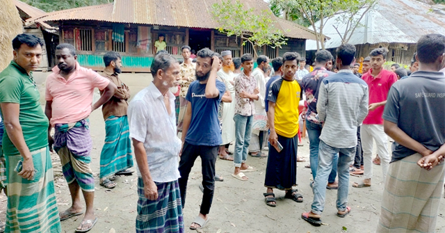 পিরোজপুরে গণপিটুনিতে চোর নিহত