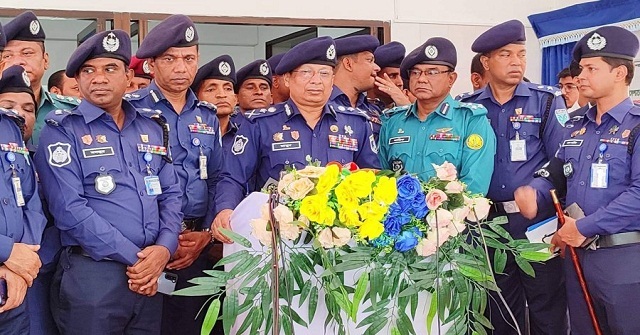 ‘দেশের বিরুদ্ধে প্রপাগান্ডা চালানো ব্যক্তিদের ব্যাপারে পুলিশ-ইন্টারপোল কাজ করছে’