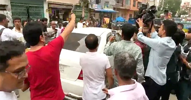 ছোট্ট রামিসার জন্য কাঁদছে পল্লবী, কুলখানিতে অংশ নিতে গ্রামে পরিবার