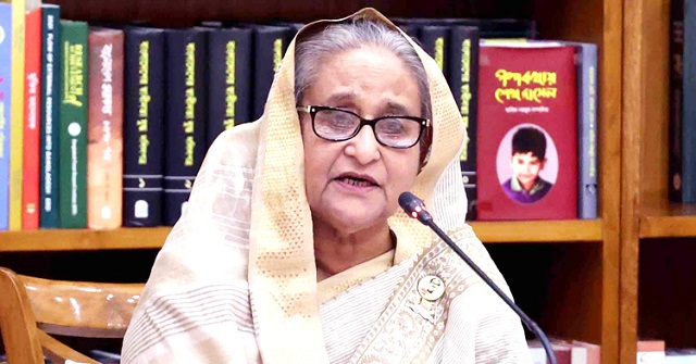 নতুন মজুরিতেই কাজ করতে হবে পোশাকশ্রমিকদের: প্রধানমন্ত্রী