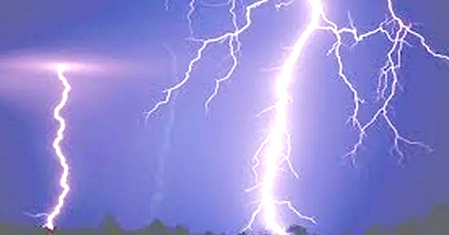 মঠবাড়িয়ায় বজ্রপাতে নিহত ২, নদীতে জেলে নিখোঁজ 