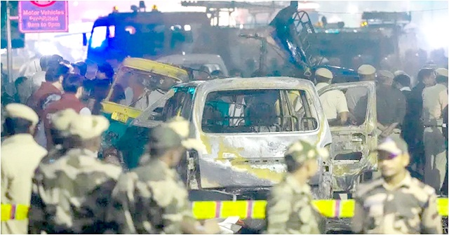 দিল্লিতে ভয়াবহ বিস্ফোরণ, নিহতের সংখ্যা বেড়ে ১৩