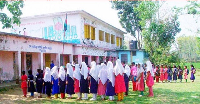 এক শিফটে চলবে প্রাথমিক বিদ্যালয়