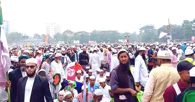বরিশালে ইসলামী ও সমমনা ৮ দলের সমাবেশ চলছে