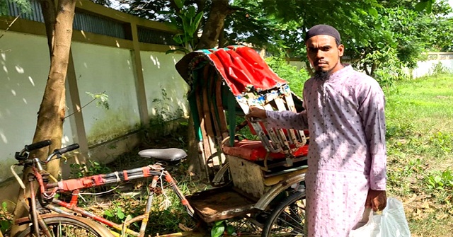 পদ্মা সেতু থেকে ঝাঁপ, ১০৫ দিন পর হঠাৎ থানায় সেই রিকশাচালক!