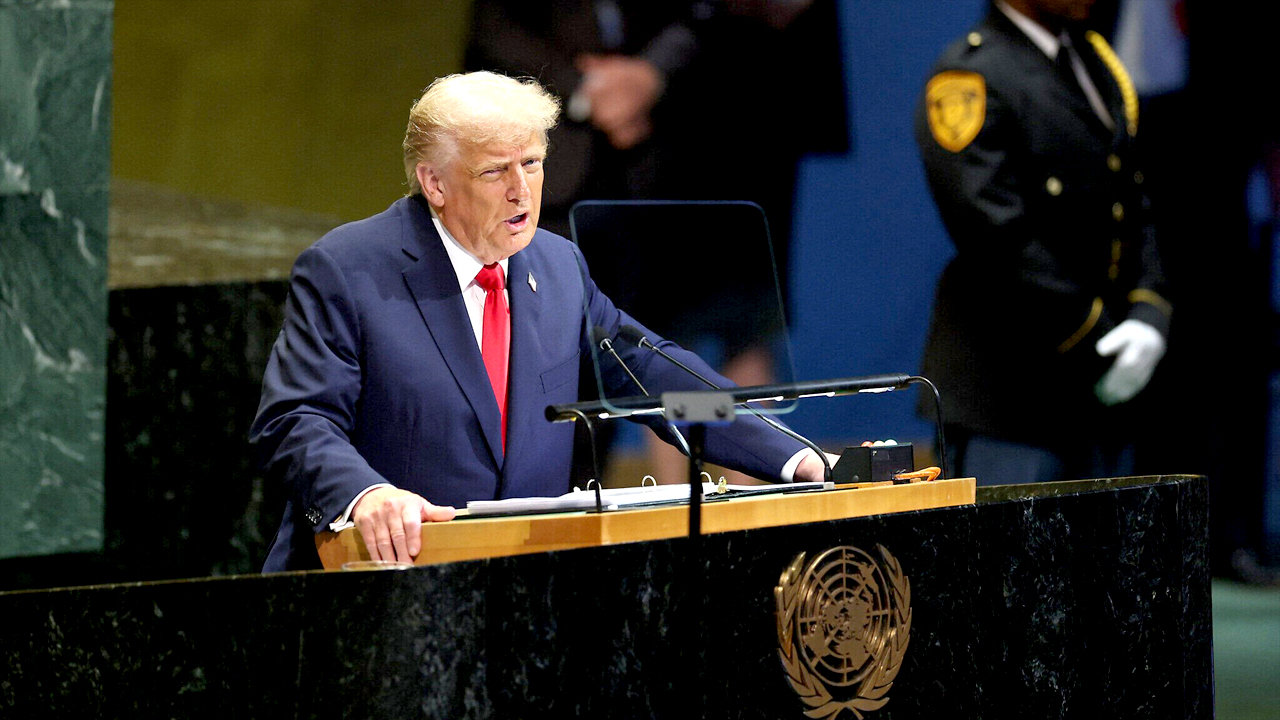  আগৈলঝাড়ায় ৩০ জন কোরআনে হাফেজদের মাঝে পাগড়ী প্রদান