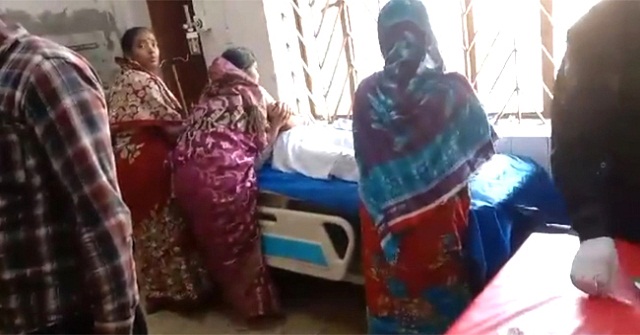 দুমকিতে অজ্ঞাত রোগে ৬ শিক্ষার্থী অসুস্থ, আতঙ্কে শিক্ষক-অভিভাবক